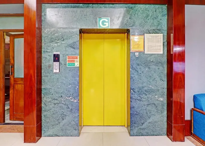 Treebo Trend Kaant Palace Fatehabad Road